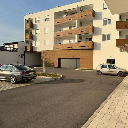 City Rent 1 Osijek Eksteriør billede